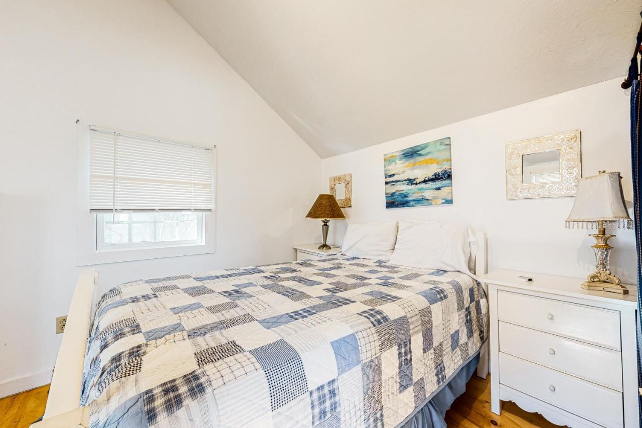 Ocean Point Oasis Villa Mashpee Exterior photo